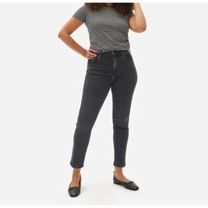 Everlane Curvy 90s Cheeky Straight Jean 32 Regular Washed Black Organic Cotton